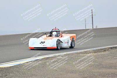 media/Jan-26-2025-CalClub SCCA (Sun) [[cfcea7df88]]/Group 6/Race/